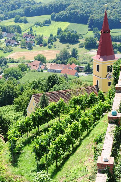 Schloss Kapfenstein Exterior foto